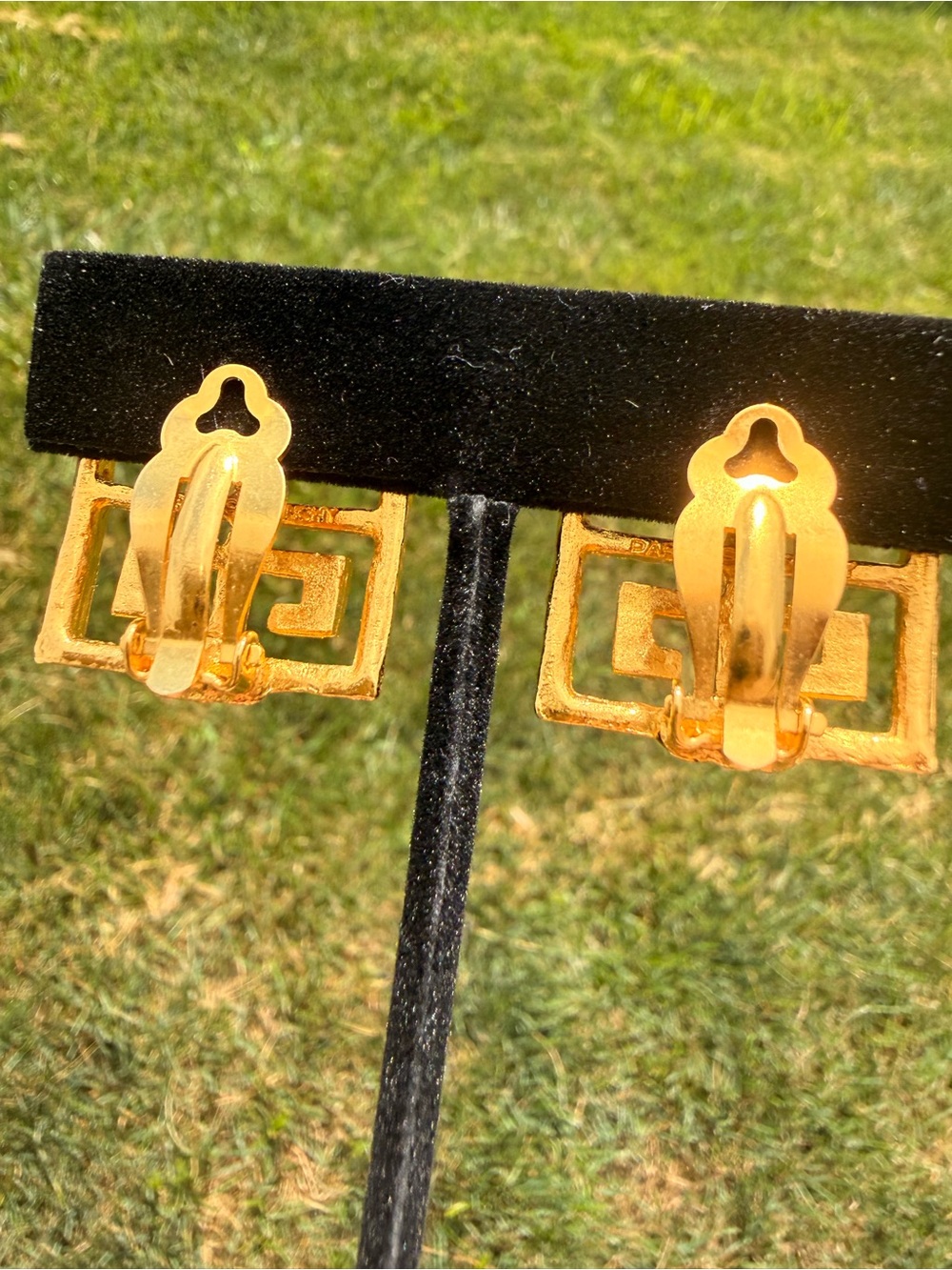 Vintage Givenchy Modernist Hammered Goldtone 4G Earrings - Picture 2 of 6